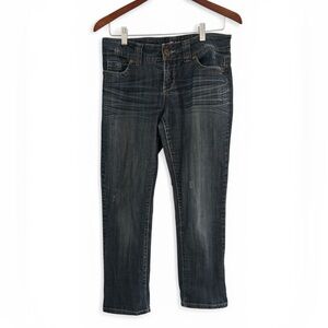 Makers of true originals ,Dark Wash Straight Leg cropped Jeans